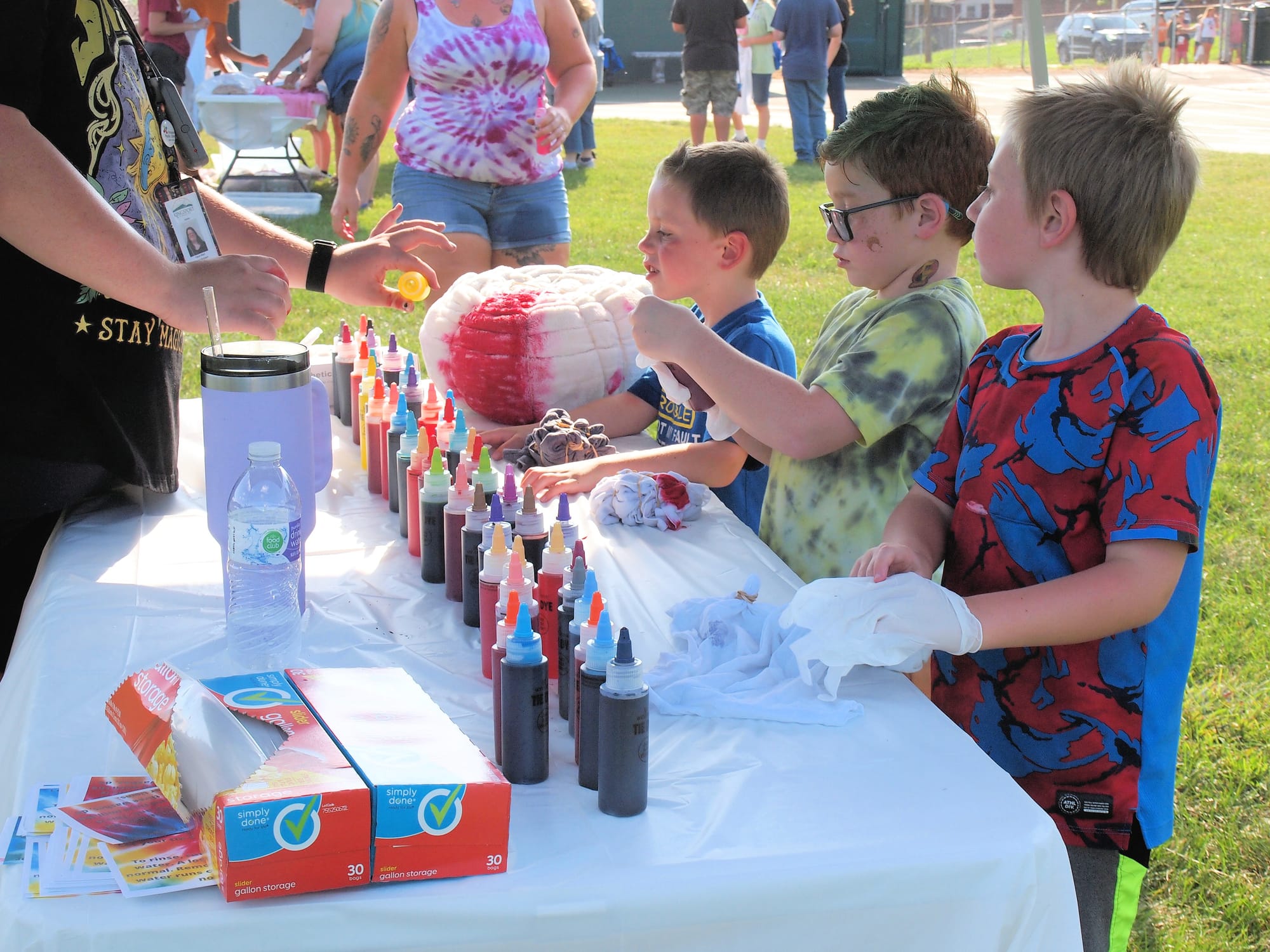 2025 Kingsport Fun Fest Tie-Dye Event, Lynn View Comm. Cen. [Photo: S Cobaugh]