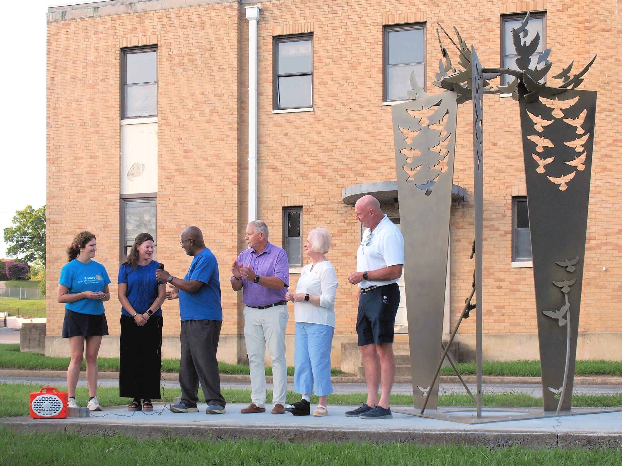2025 Kingsport Fun Fest Everyday Heroes Sculpture Dedication [Photo: S Cobaugh]