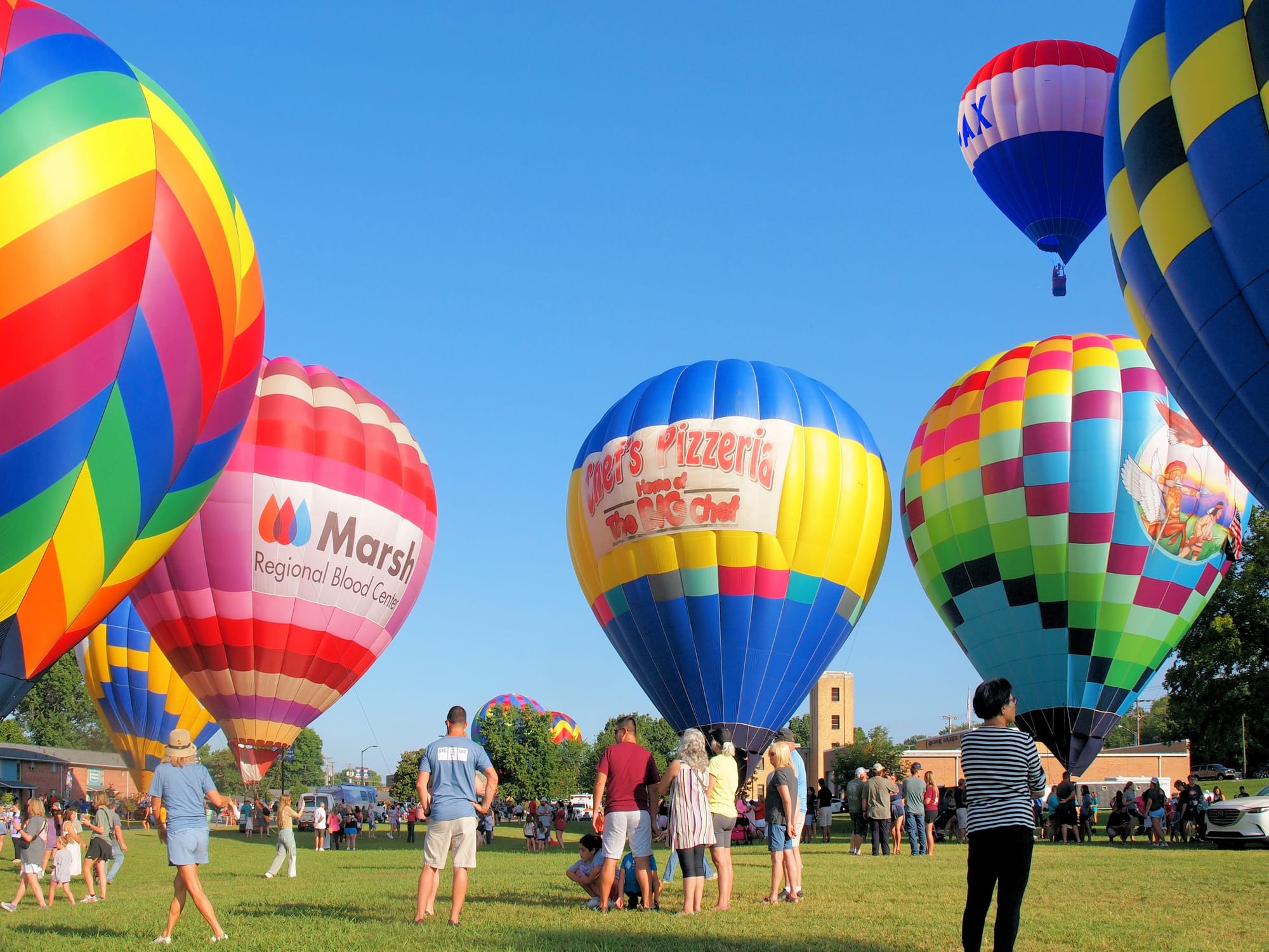 2025 Kingsport Fun Fest Hot Air Balloon Rally, Ft. Henry Drive [Photo: J Lowry]
