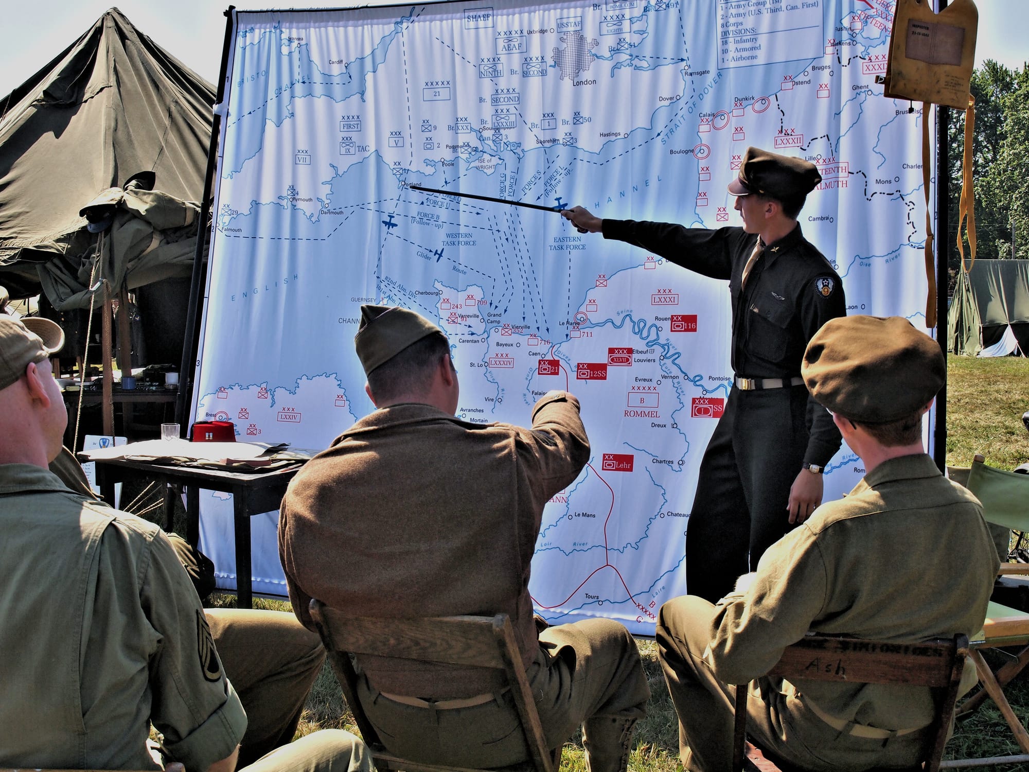 D-Day briefing, D-Day reenactment, Conneaut, Ohio, Aug., 2025 [Photo: S Cobaugh]