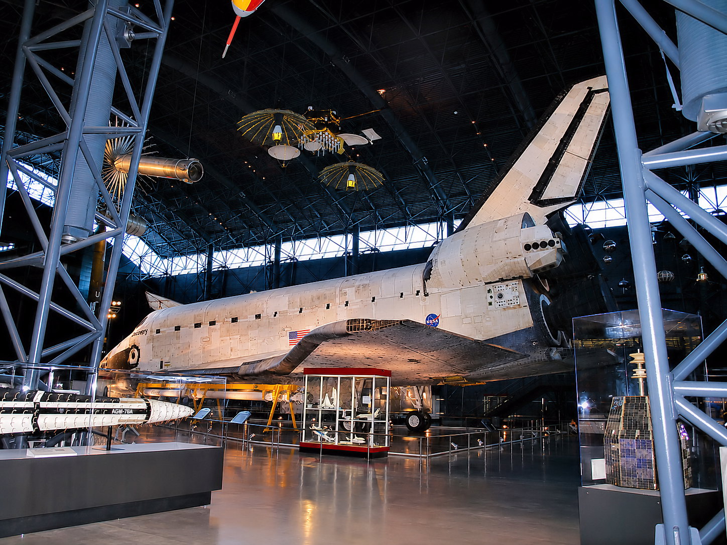 Space Shuttle Discovery, Udvar-Hazy Center, Chantilly, VA, September 24, 2014 [Photo: S Cobaugh]