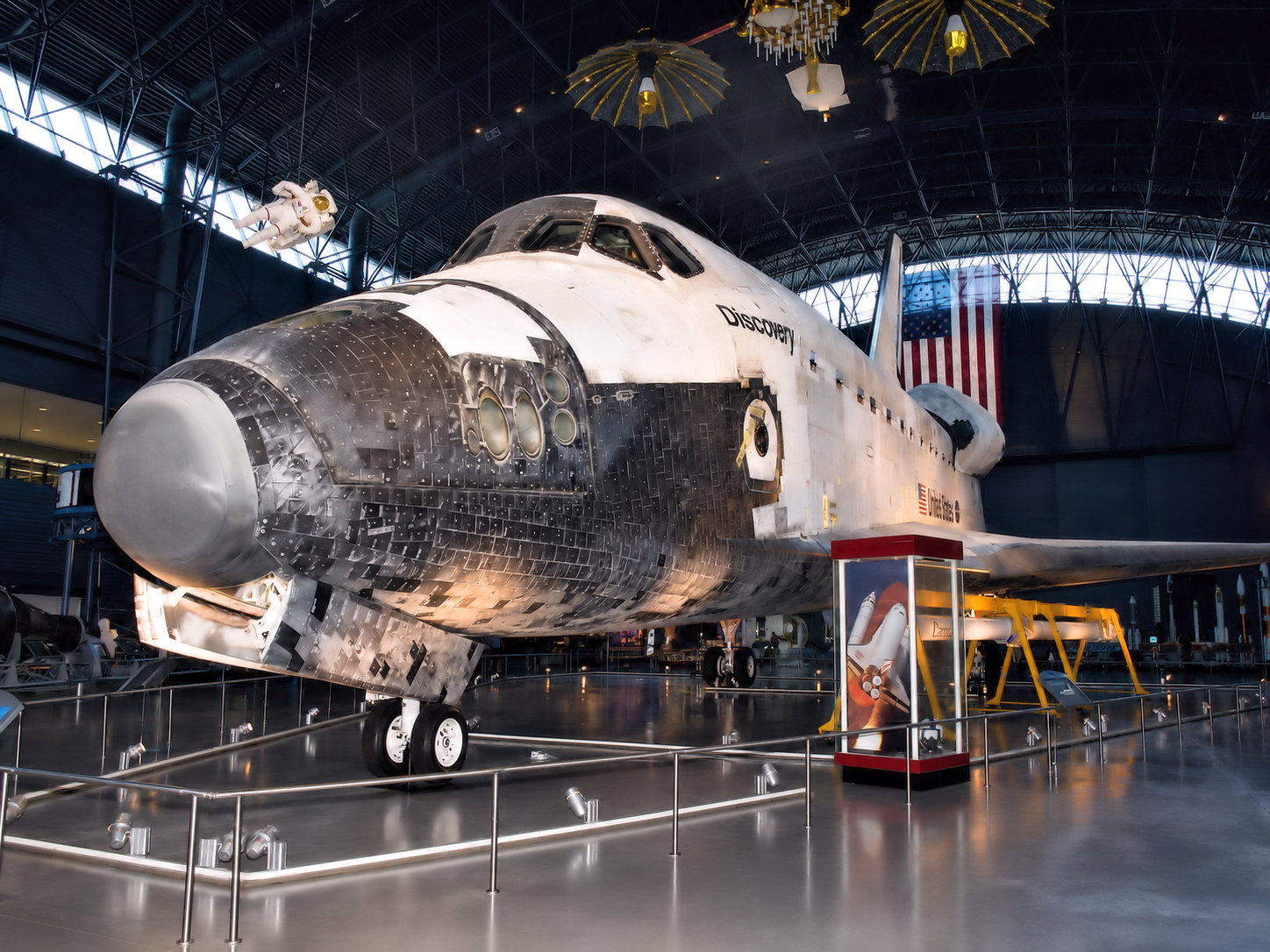 Space Shuttle Discovery, Udvar-Hazy Center, Chantilly, VA, September 24, 2014 [Photo: S Cobaugh]