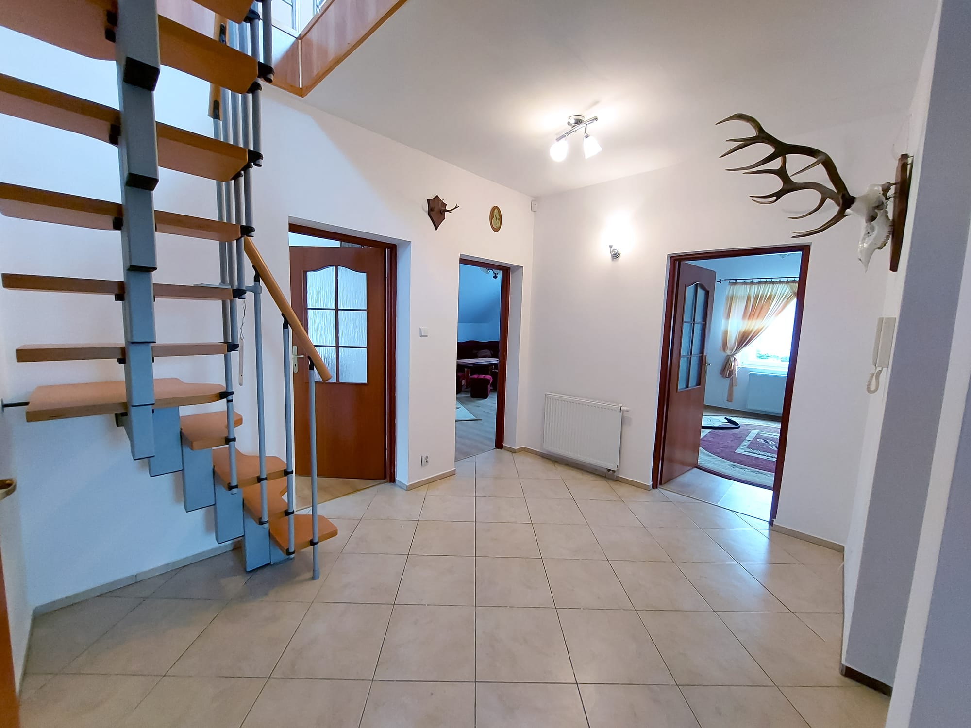 Na sprzedaż dom z potencjałem inwestycyjnym - Turzy, nad jeziorem Damaszka koło Tczewa