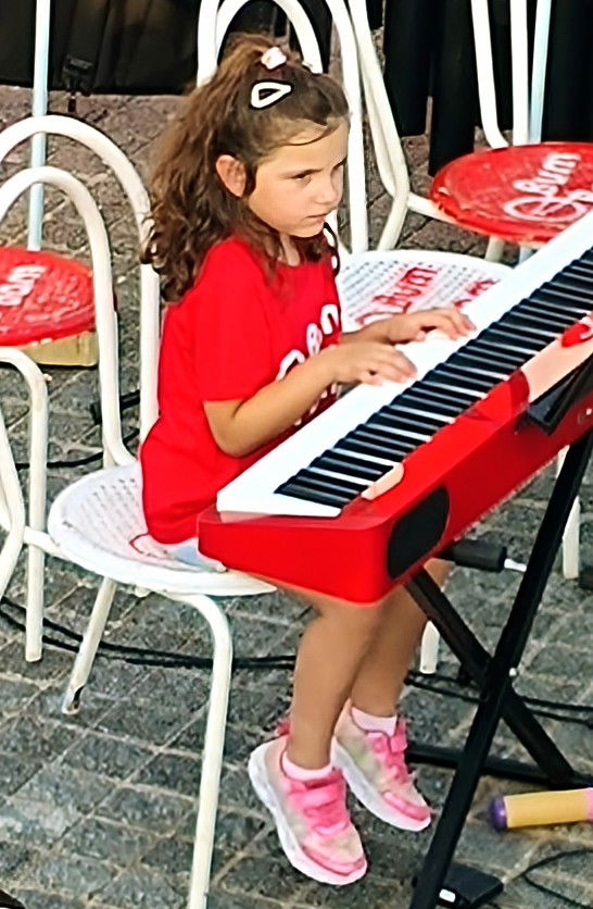 Lena Batelić
