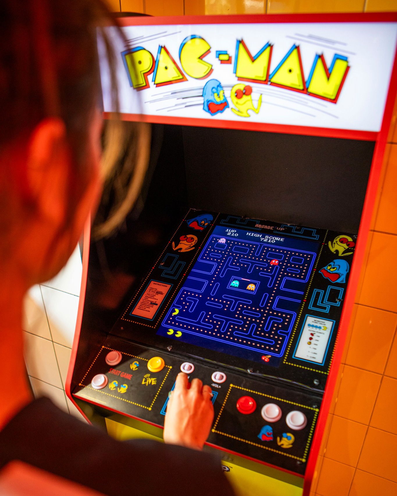 Kiss Kim Chi - street bar, Łódź, ul. Piotrkowska 115/119