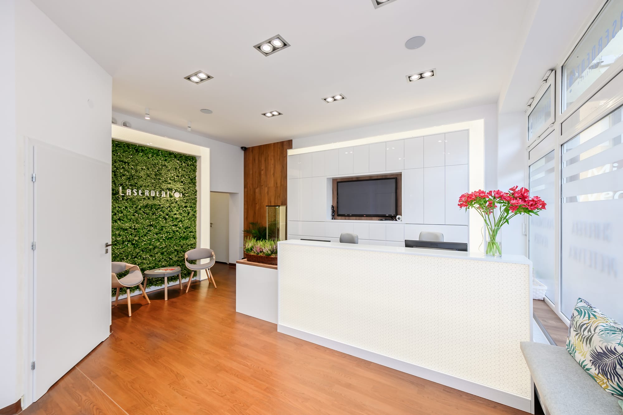 Laserdent - gabinet stomatologiczny, Warszawa, ul.Rembielińska 6