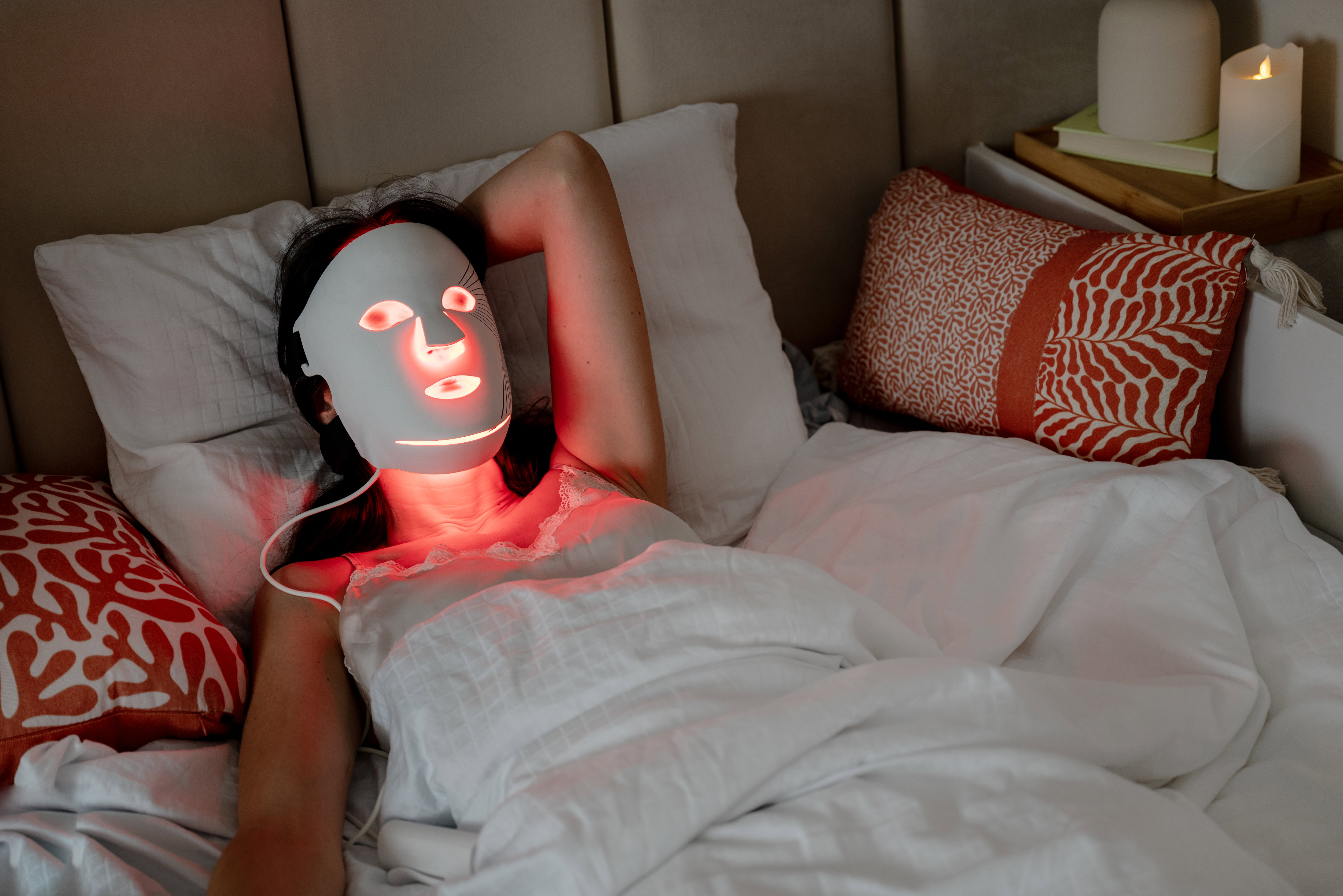 BEAUTY RED LIGHT MASK