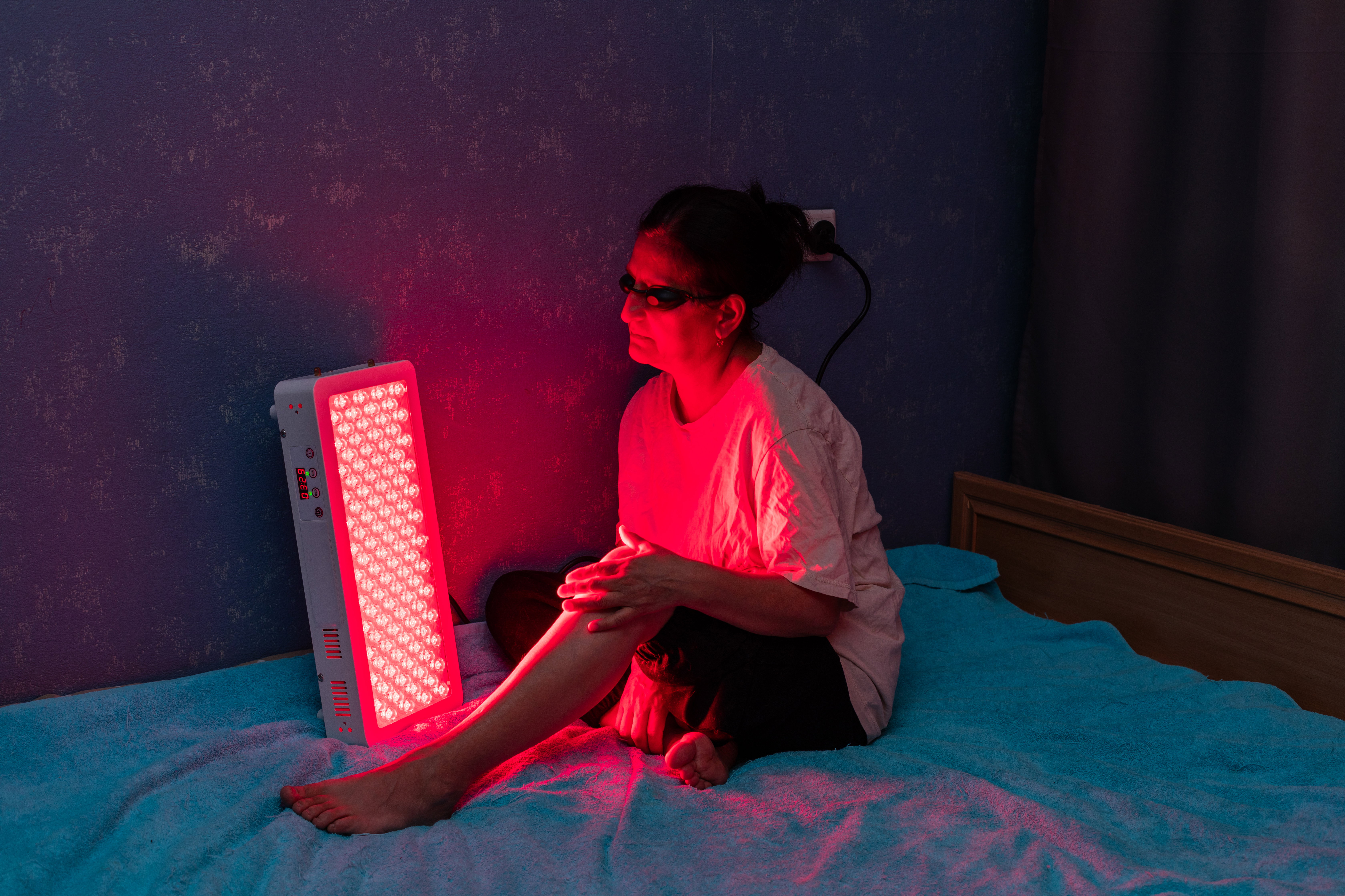 red light therapy at home