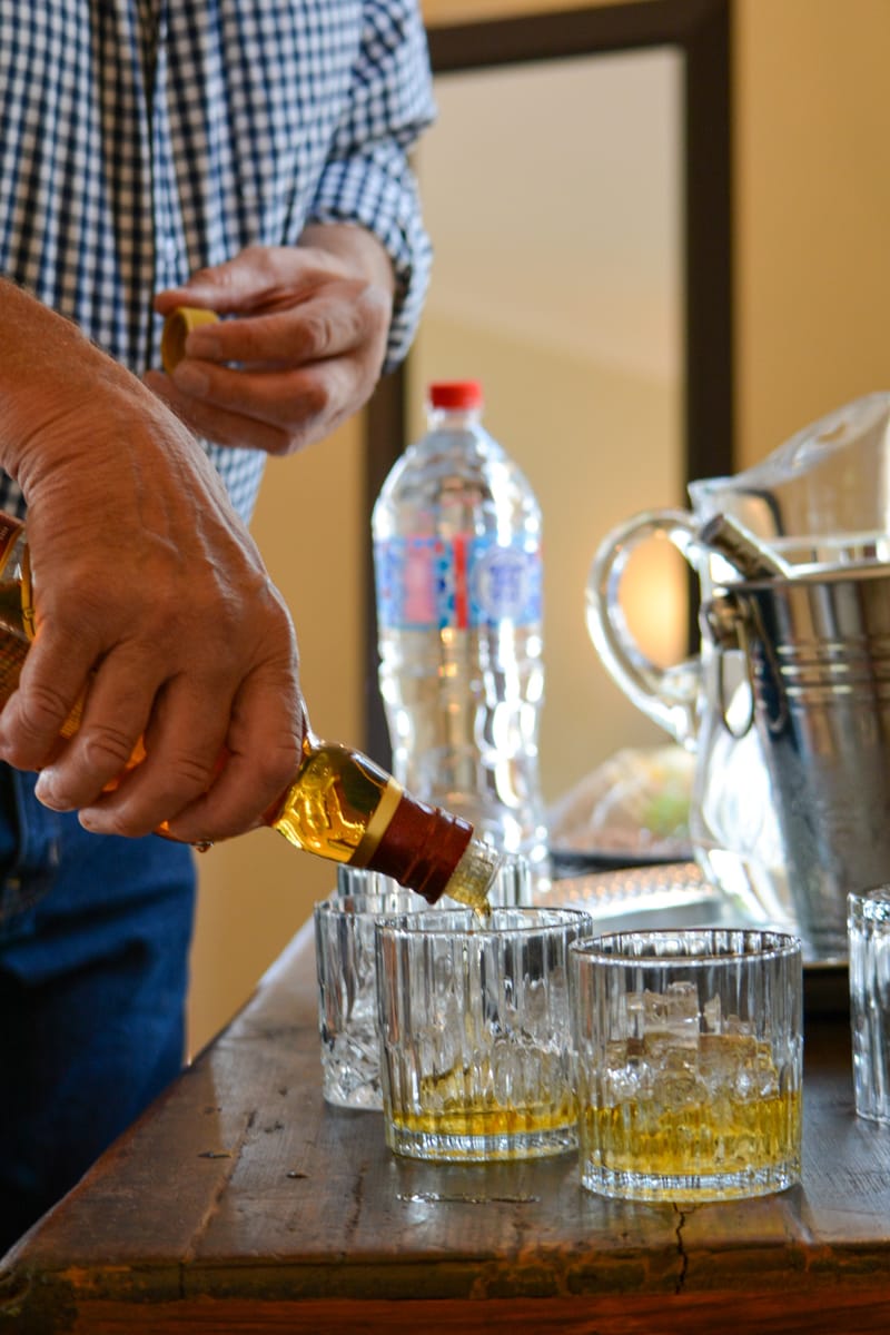 Lara and Des wedding