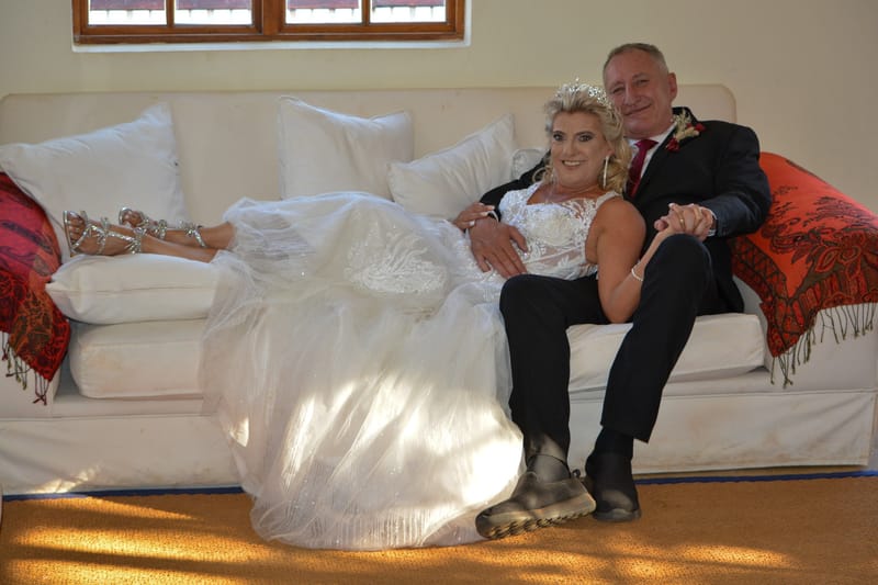 Lara and Des wedding