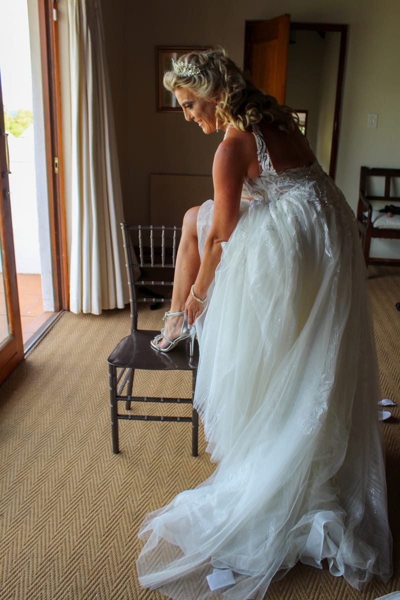 Lara and Des wedding