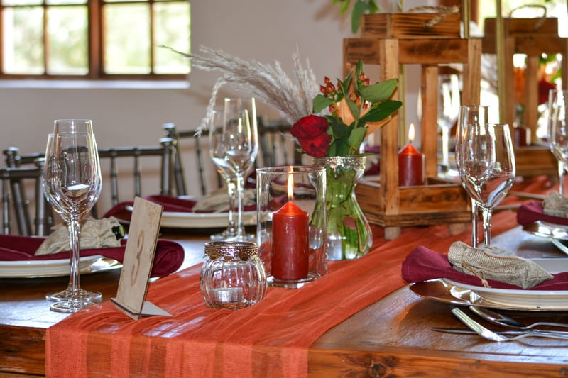 Lara and Des wedding