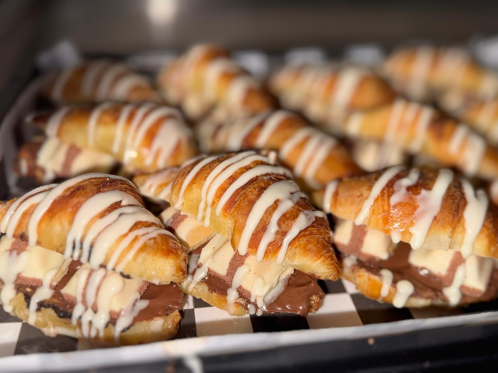 קרואסון קינדר בואנו ונוטלה - 12 י'ח - 192₪