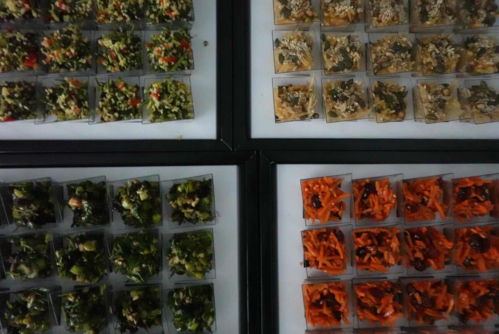 מגש סלט גזר - 20 כוסות אישיות