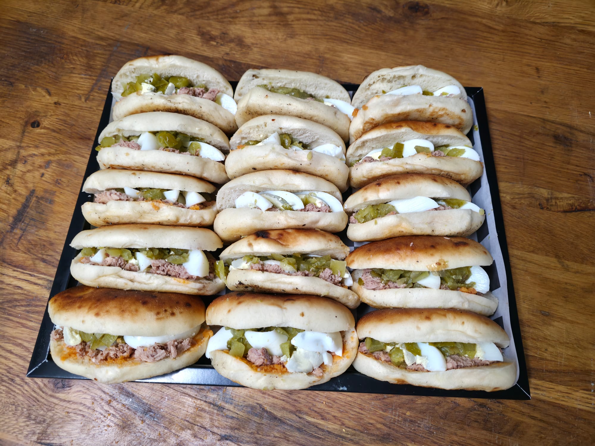 מגש מיני פרנות טוניסאיות - 15 י'ח - 174₪