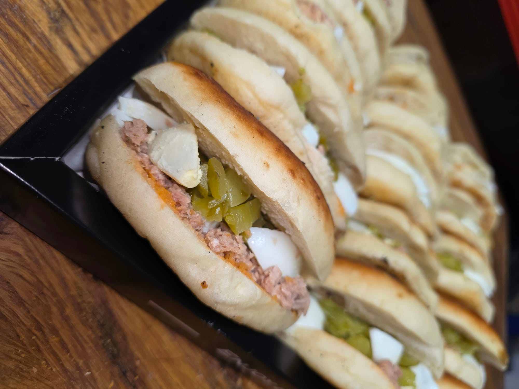 מגש מיני פרנות טוניסאיות - 15 י'ח - 174₪