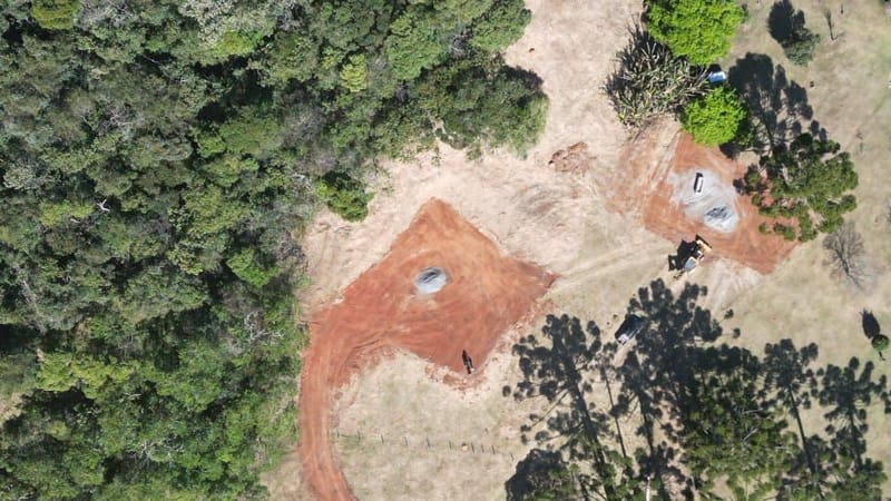 INSPIRADO PELA SERENIDADE E ELEGÂNCIA DAS ARAUCÁRIAS...