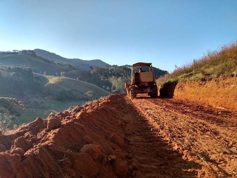 AS OBRAS DA 1ª FASE ESTÃO PROGREDINDO EM RITMO ACELERADO