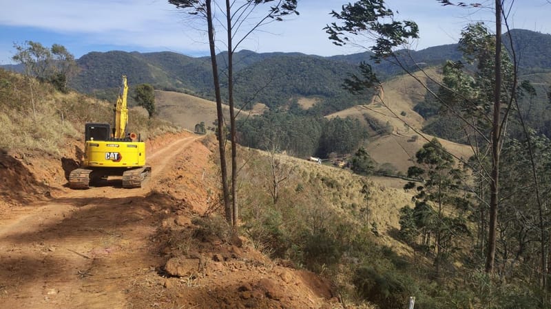 AS OBRAS DA 1ª FASE ESTÃO PROGREDINDO EM RITMO ACELERADO