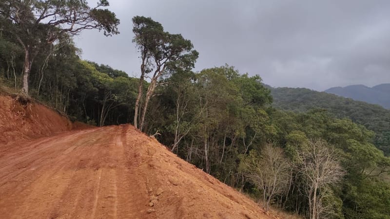 AS OBRAS DA 1ª FASE ESTÃO PROGREDINDO EM RITMO ACELERADO