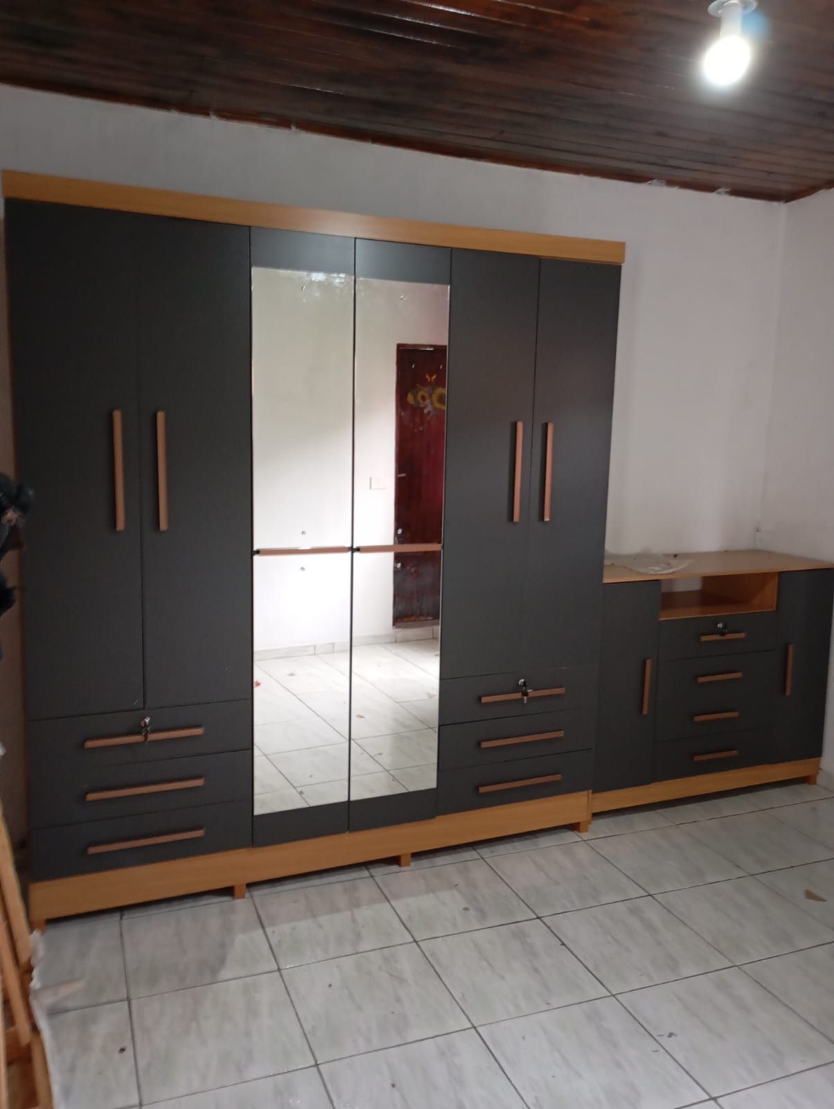 Montador de Guarda-Roupa Cambuci SP – Serviço Profissional