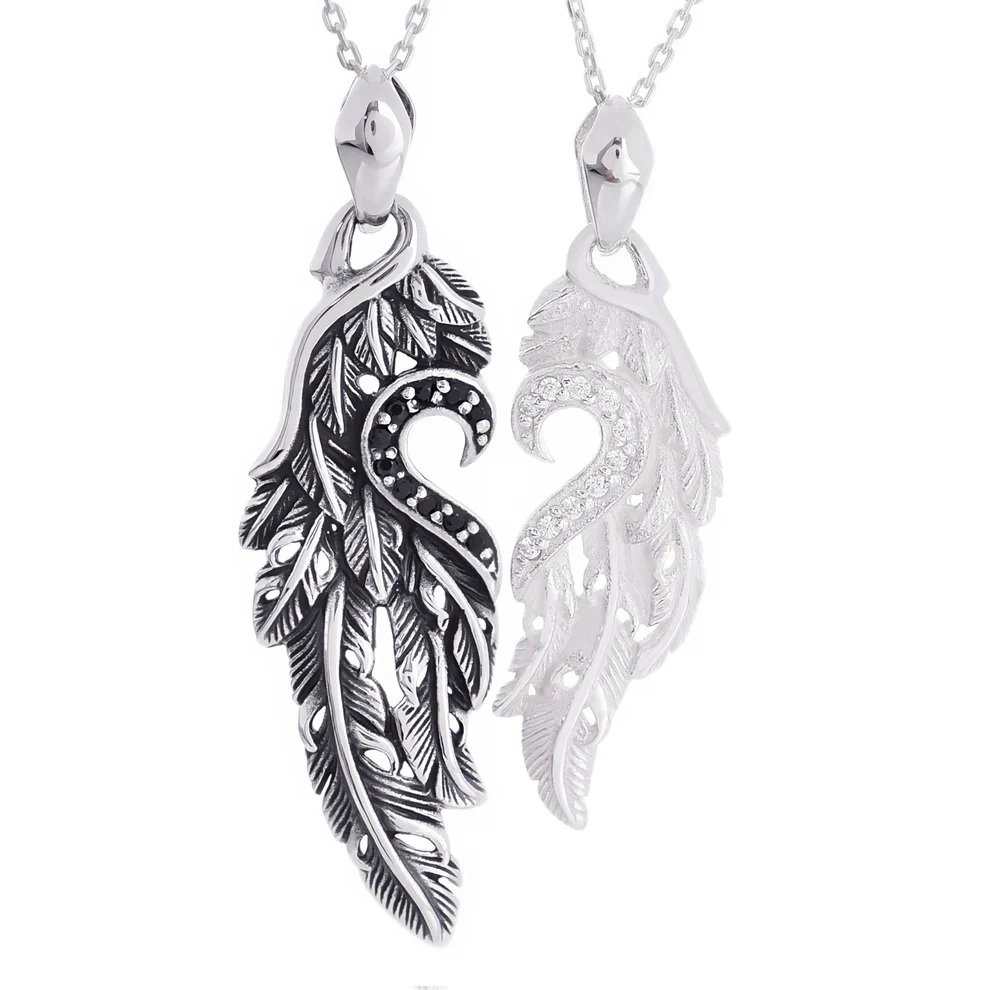 Pair necklaces