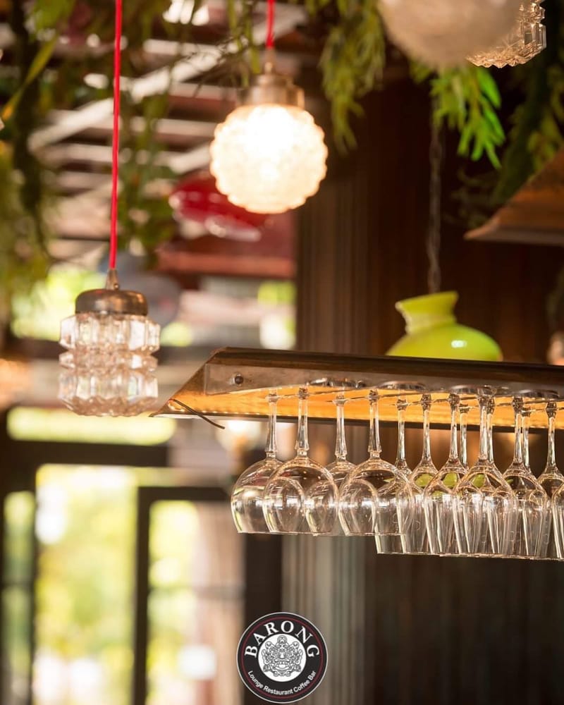 Barong Cafe -Bar - Restaurant ,Marina Zeas ,Piraeus