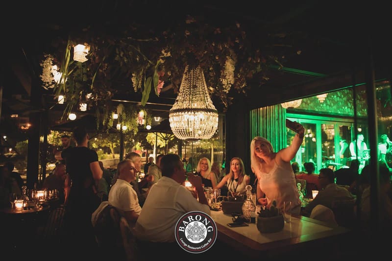 Barong Cafe -Bar - Restaurant ,Marina Zeas ,Piraeus