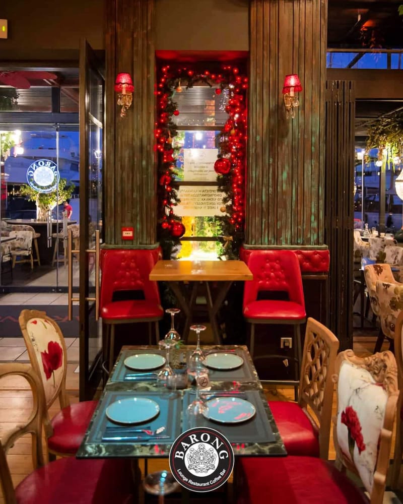 Barong Cafe -Bar - Restaurant ,Marina Zeas ,Piraeus