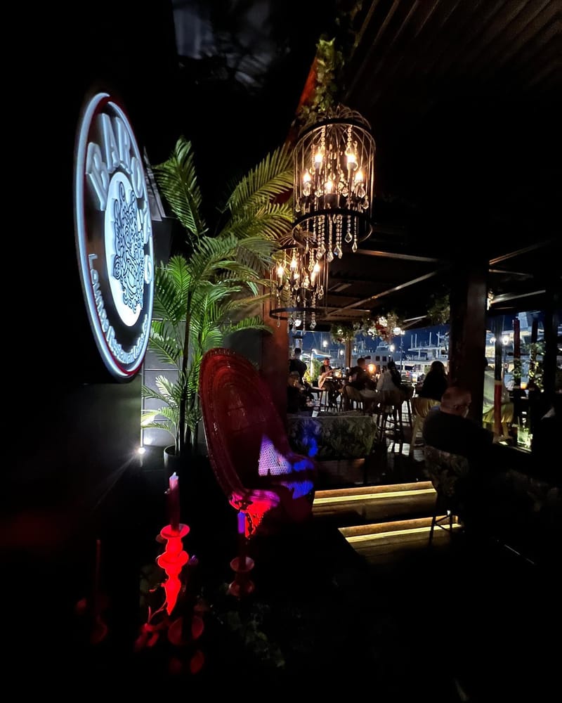 Barong Cafe -Bar - Restaurant ,Marina Zeas ,Piraeus