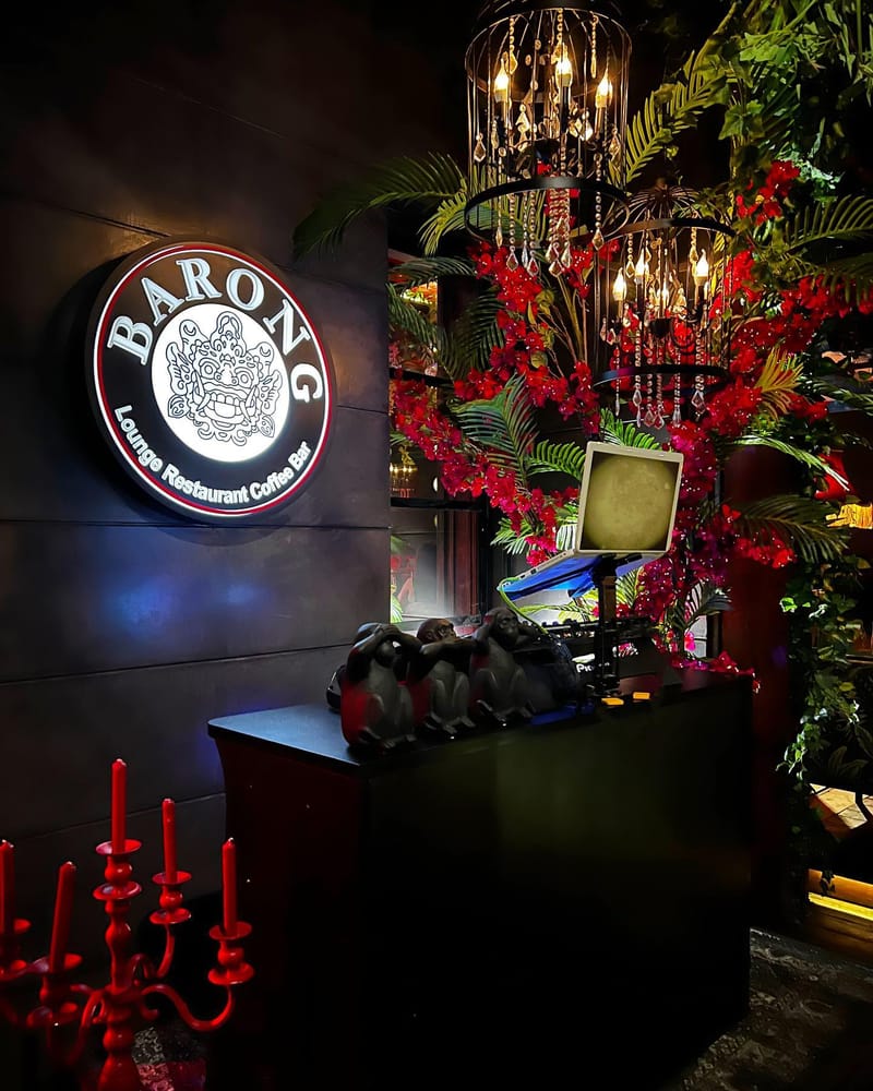 Barong Cafe -Bar - Restaurant ,Marina Zeas ,Piraeus