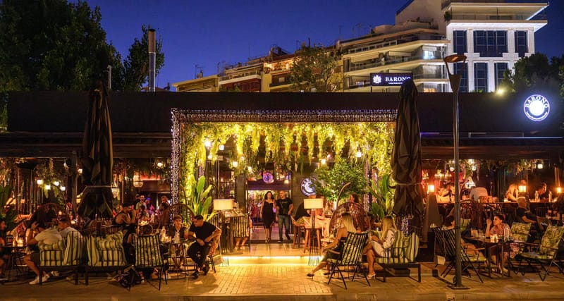 Barong Cafe -Bar - Restaurant ,Marina Zeas ,Piraeus