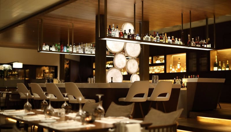 Ιθάκη Restaurant,Βουλιαγμενη