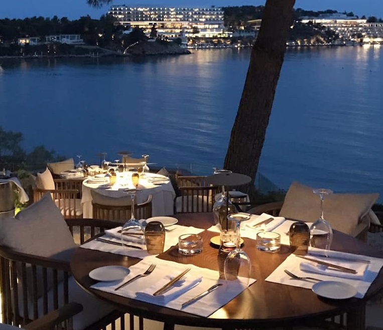 Ιθάκη Restaurant,Βουλιαγμενη