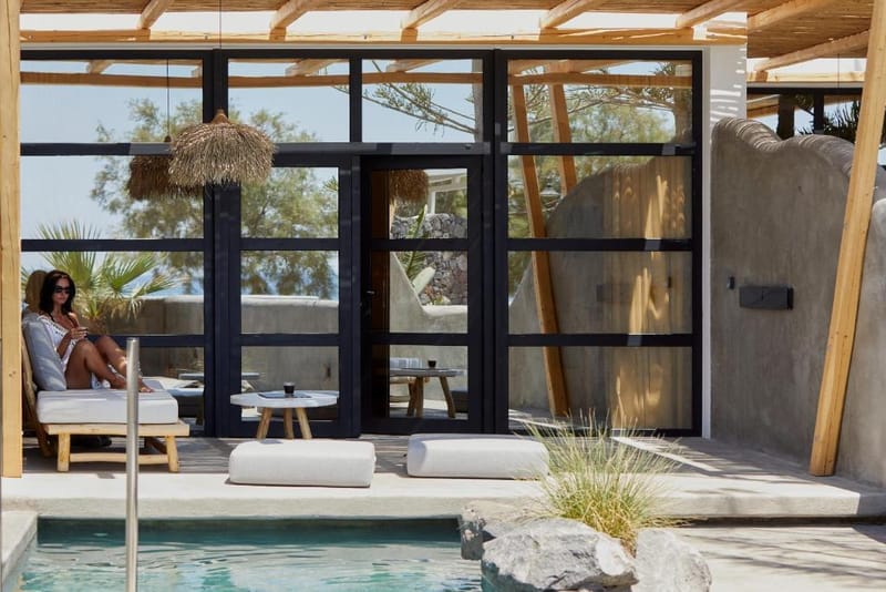 Oscar Seafront Front Suites,Agios Georgios,Santorini