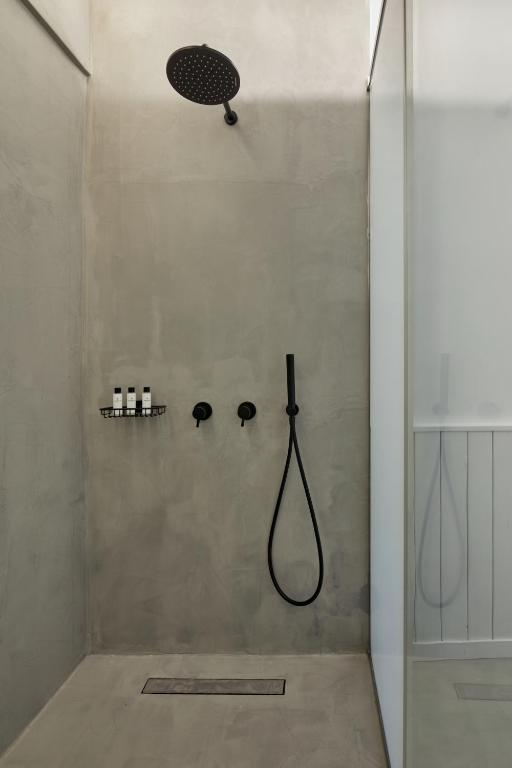 Oscar Seafront Front Suites,Agios Georgios,Santorini