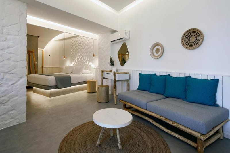 Oscar Seafront Front Suites,Agios Georgios,Santorini