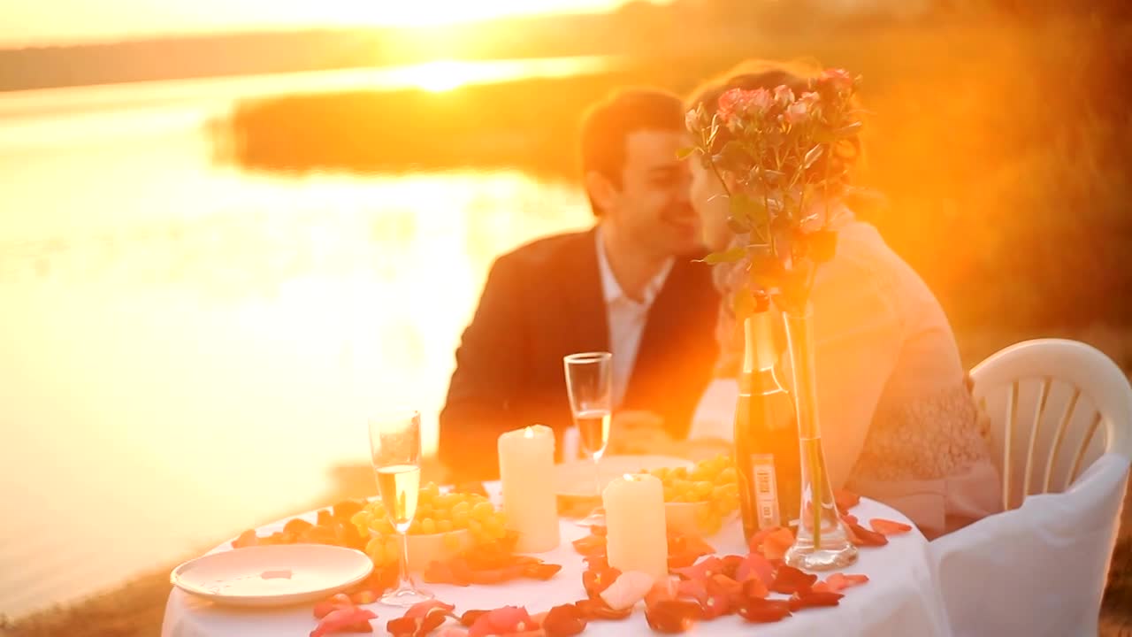 ΕΠΕΤΕΙΟΣ ΓΑΜΟΥ