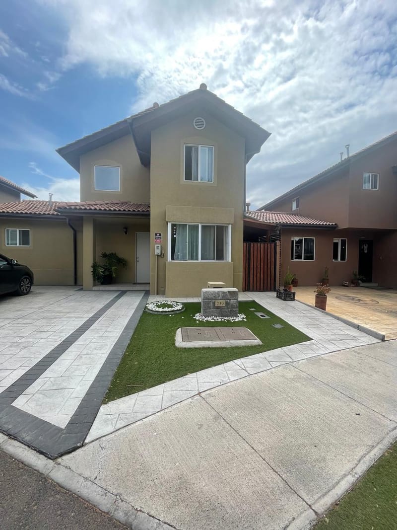 SERVICIO DE ARRIENDO