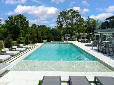 What Should You Look for in Michigan Pool Builders?