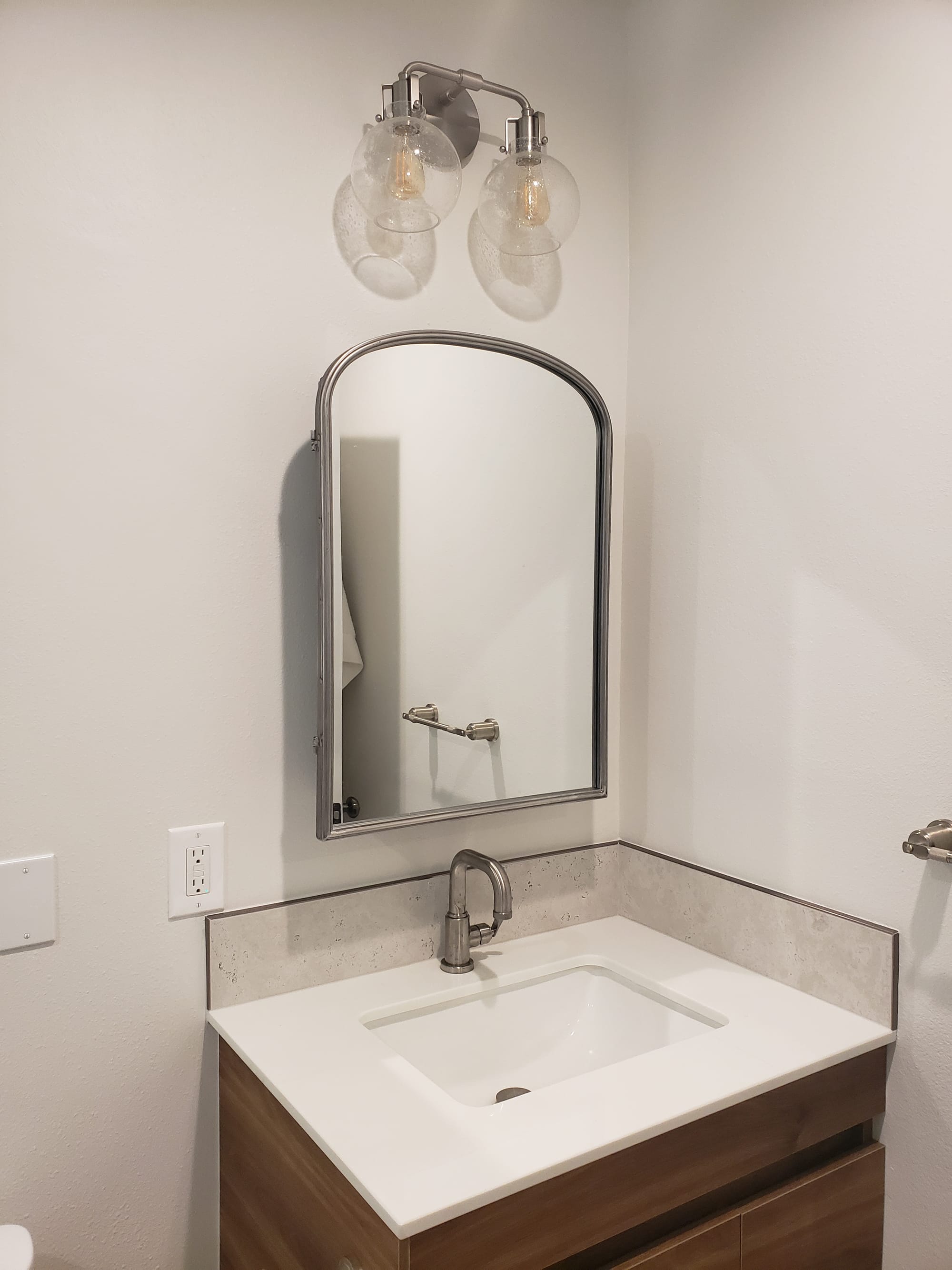 Encino Master Bathroom Remodeling - 91436