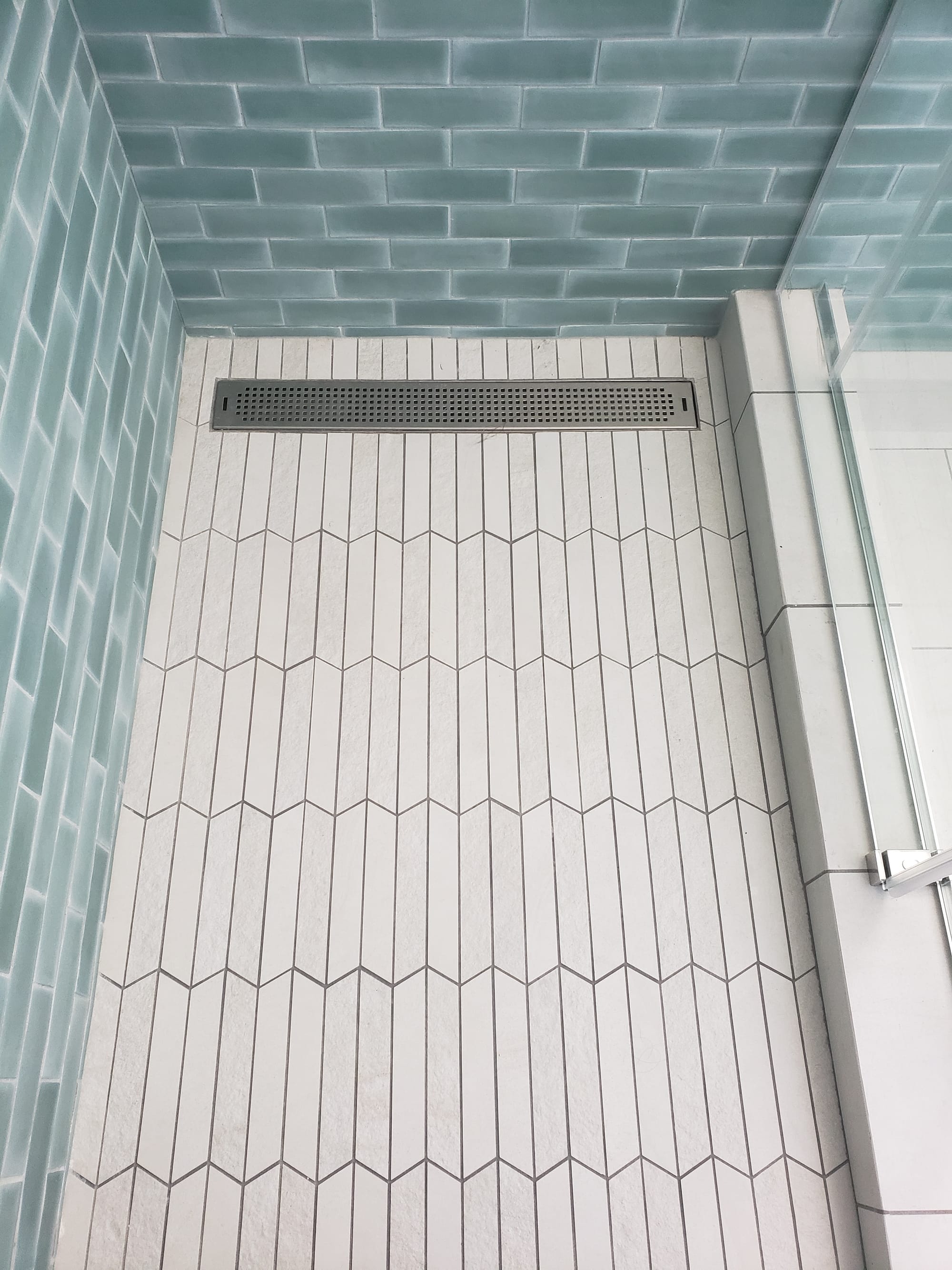 Porter Ranch Guest Bathroom Remodeling - 91326
