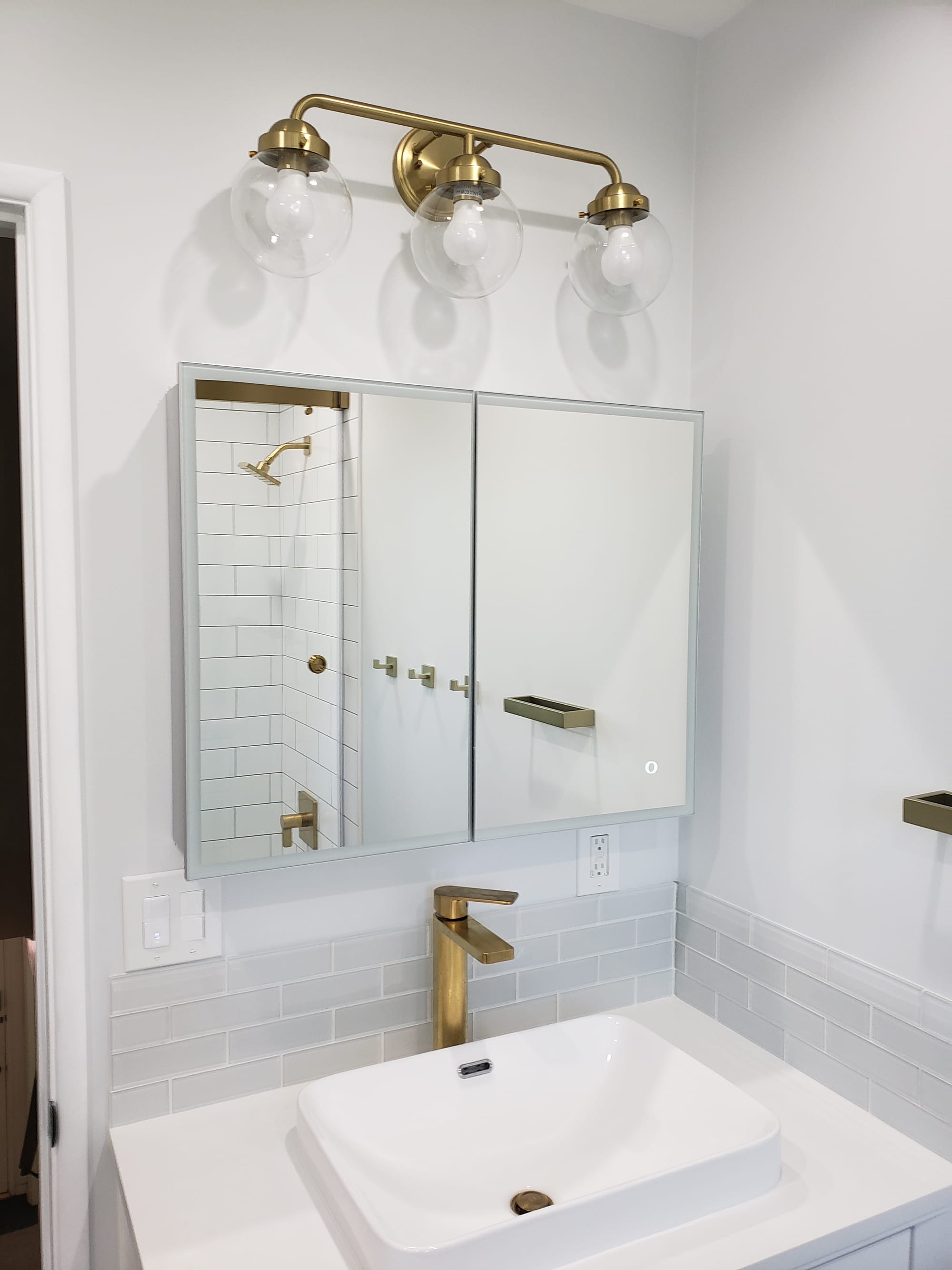 Sherman Oaks Guest Bathroom Remodeling - 91403