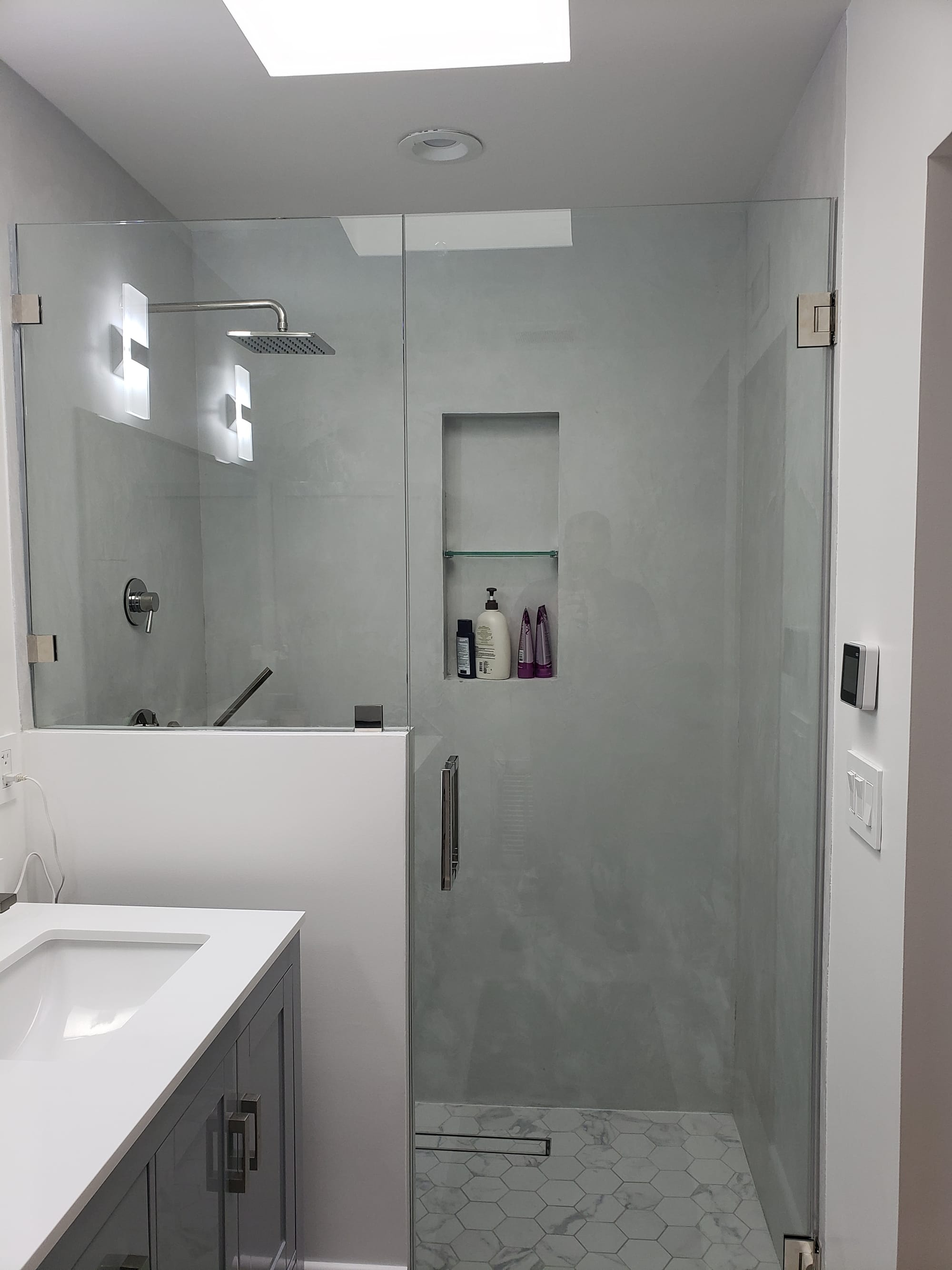 Agoura Hills Kids Bathroom Remodeling - 91301