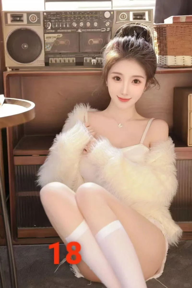 4组，综合，价格698