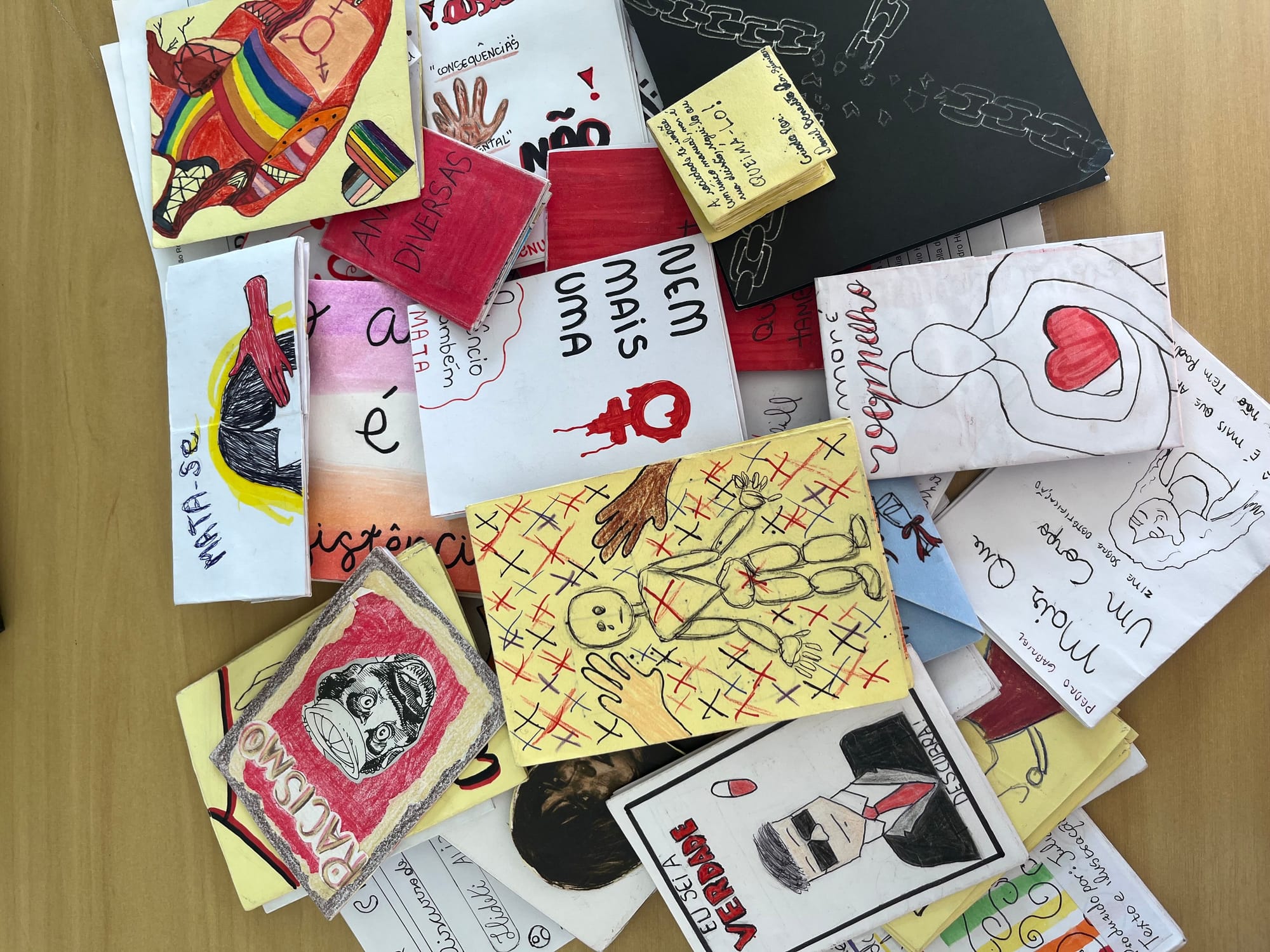 Fanzines (zines)