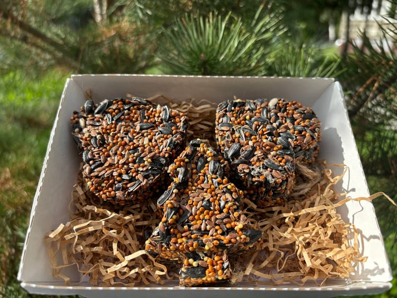 Набор зерновых кормушек " Сердечный подарок"