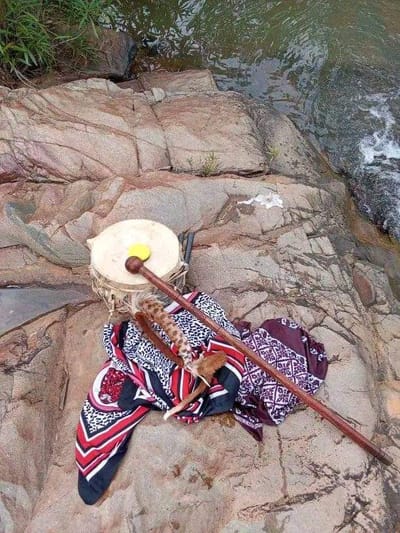 WITCH DOCTOR IN MOMBASA