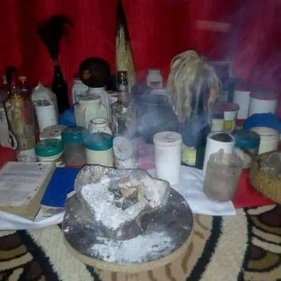 WITCH DOCTOR IN UKAMBANI