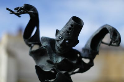 WITCH DOCTOR IN DAKHA BANGLADESH